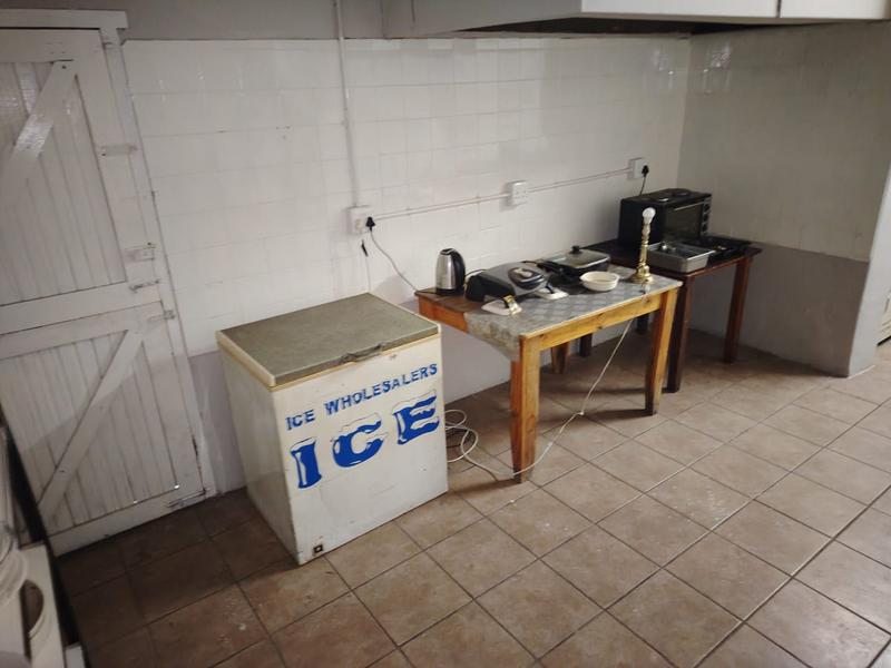 Commercial Property for Sale in Uitenhage Upper Central Eastern Cape